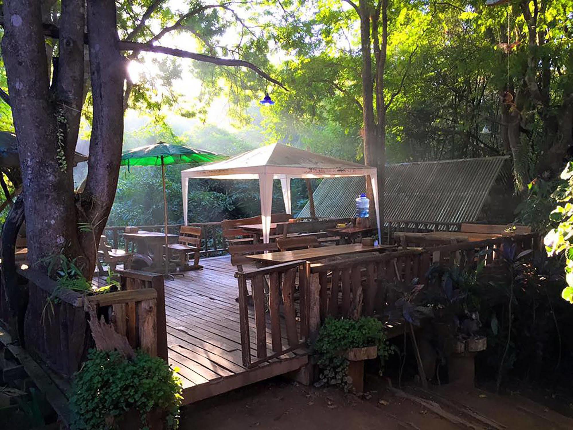Rabeang Pasak Treehouse Resort Chiang Mai Exterior photo