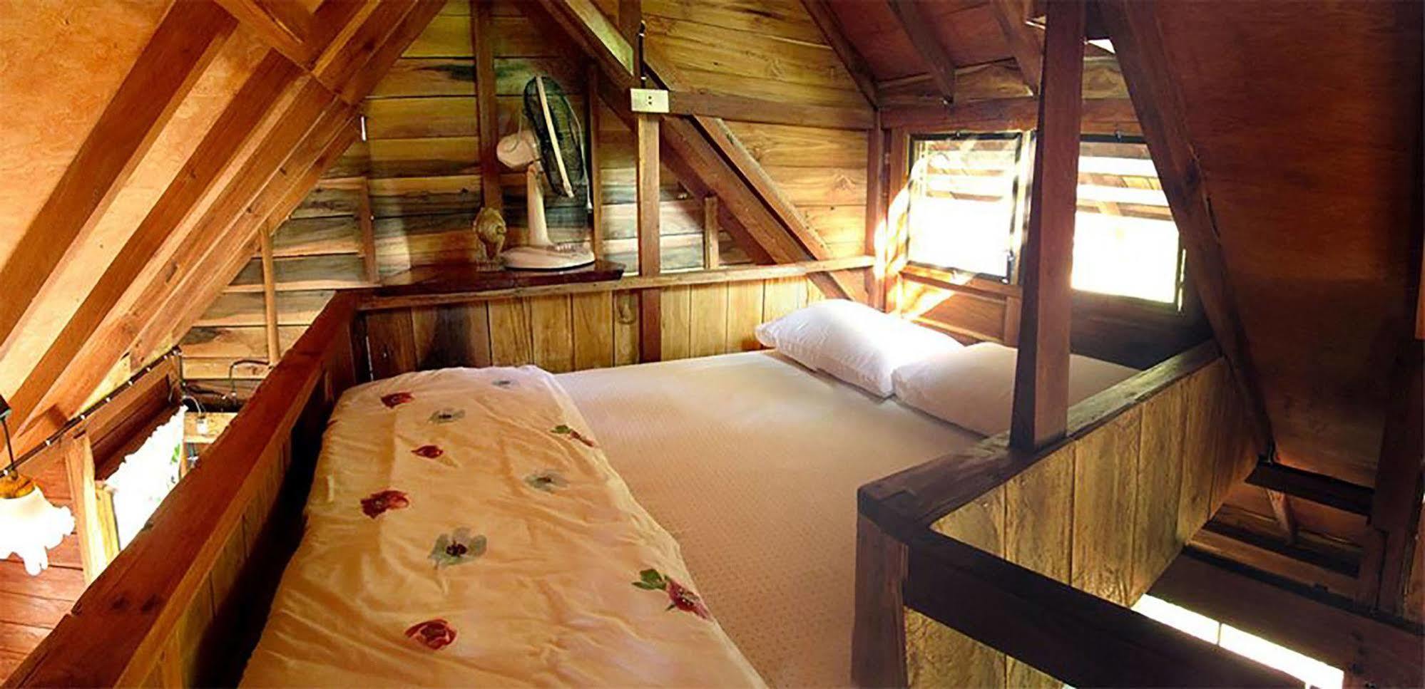 Rabeang Pasak Treehouse Resort Chiang Mai Exterior photo